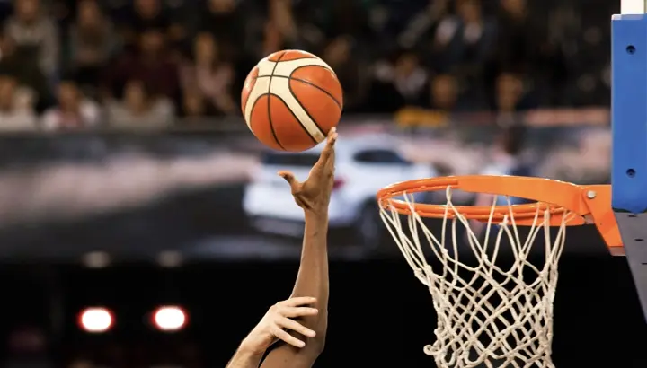 Intramural sports y Clubes deportivos en los Campus