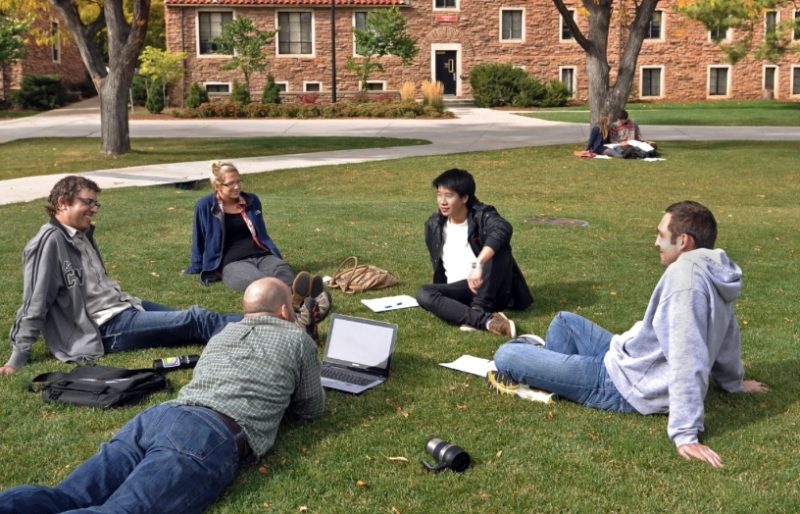 Cómo hacer una carta de recomendación para tu postulación a una universidad de Estados Unidos